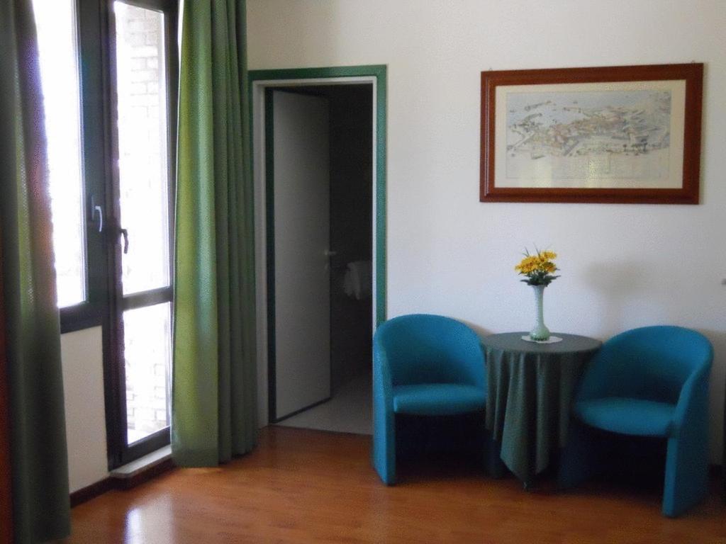 Hotel Traghetto Civitavecchia Kültér fotó